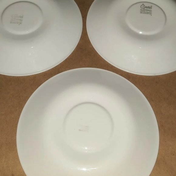 Corelle Plates Butterfly Gold - Picture 6 of 7